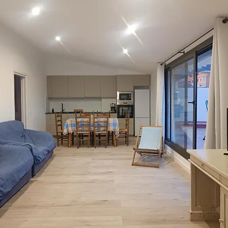 Atico Relax Con Gran Terraza Y Vistas A La Costa Brava Appartement Palau Saverdera